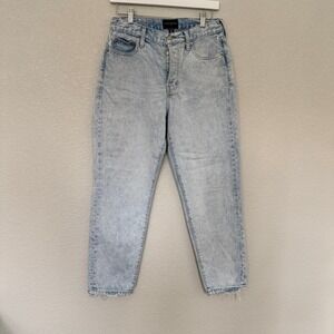Lucky Brand Women's Size 6 28A Drew Mom Taper Light 90s retro Jeans